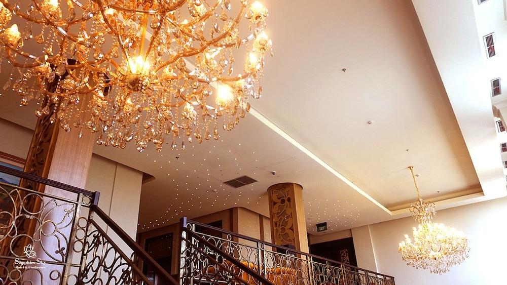 Sapphire Sky Hotel & Conference Serpong Ngoại thất bức ảnh