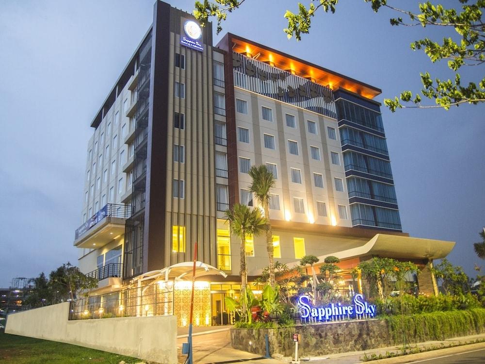 Sapphire Sky Hotel & Conference Serpong Ngoại thất bức ảnh