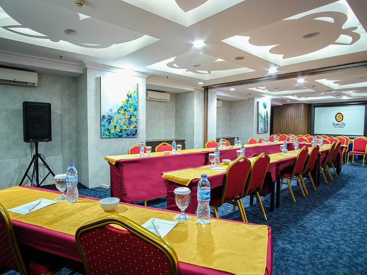 Sapphire Sky Hotel & Conference Serpong Ngoại thất bức ảnh